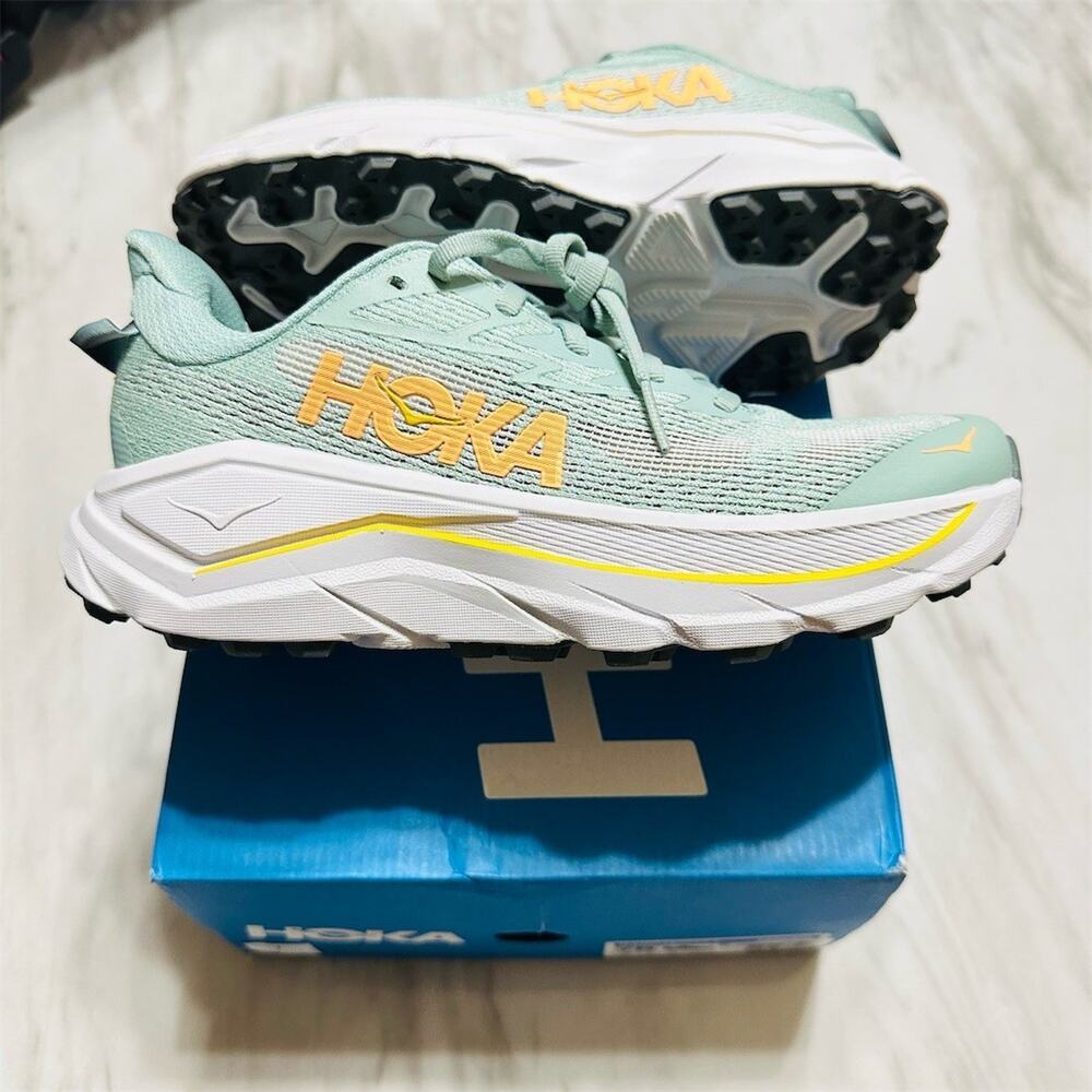 HOKA Challenger 8 Jade Cosmic Grey Sneakers 1168717-JDC Womens Size 7 US | New